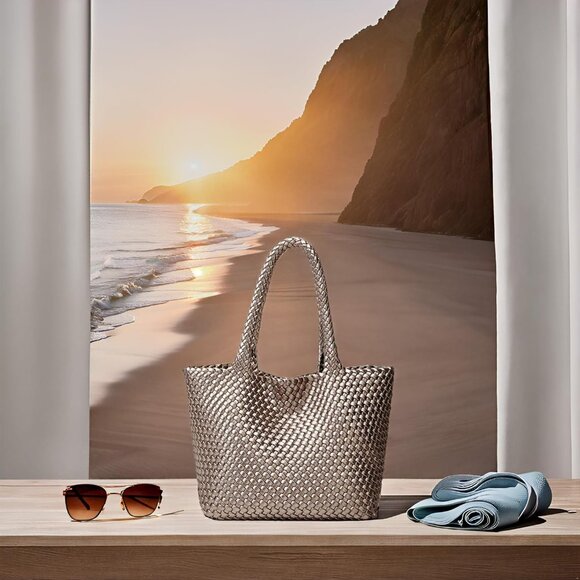 Handmade Vegan Leather Shoulder Bag - Versatile Woven Tote for All Occasions - Picture 8 of 9